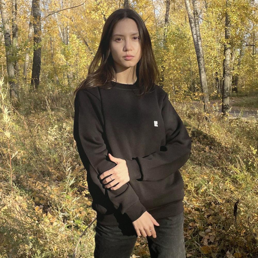Свитшот "Базовое" черный