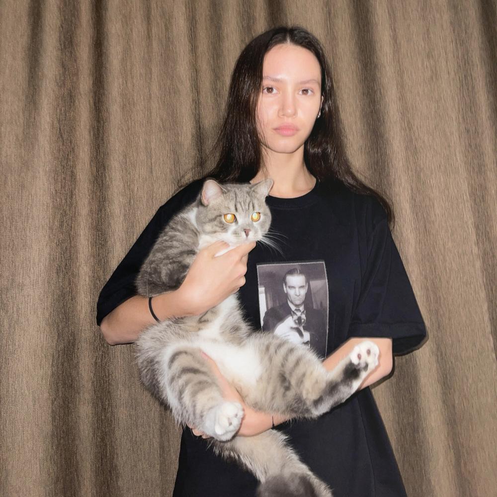Футболка "Ю. В. Кнорозов"  Черная