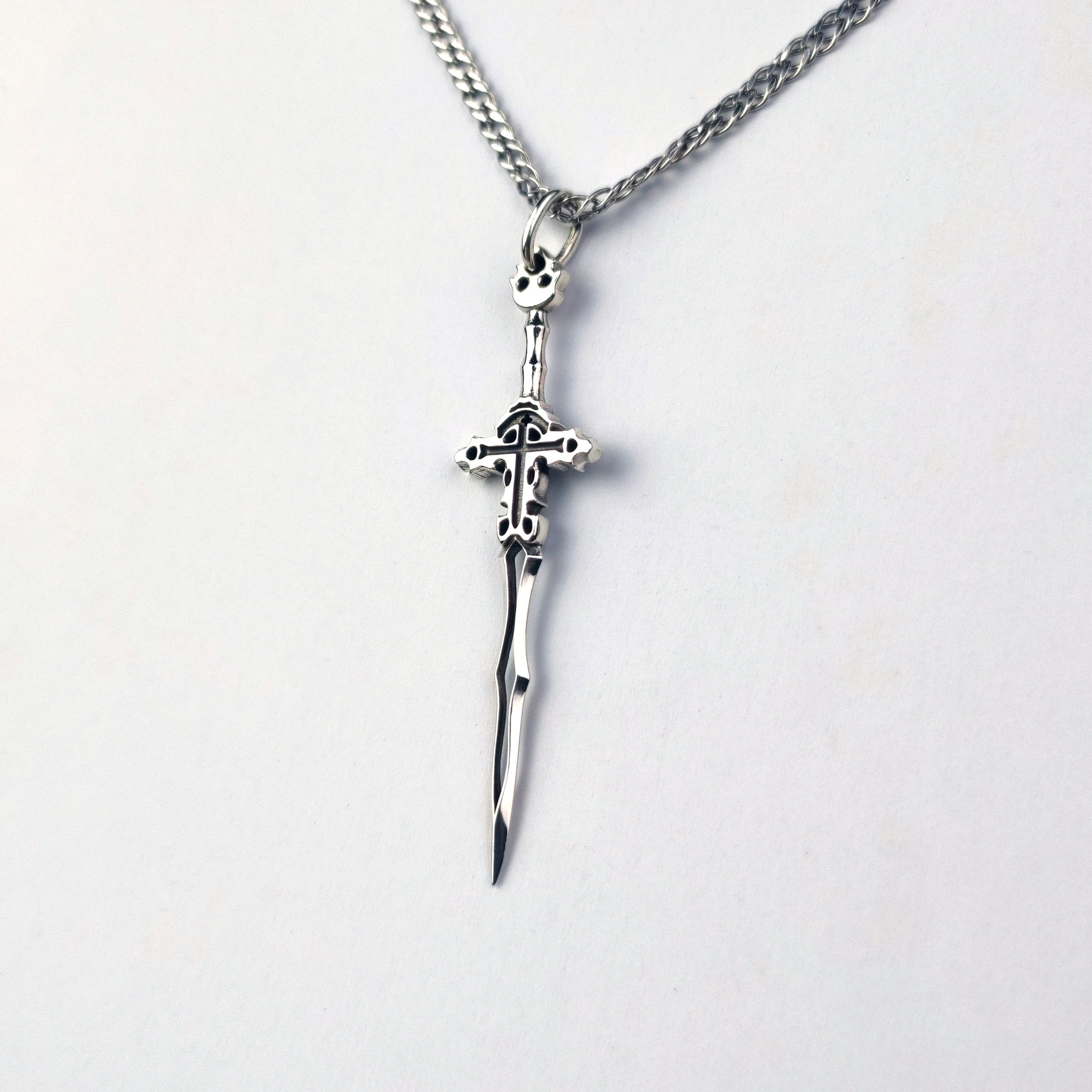 FORMA: Подвеска "Sword"