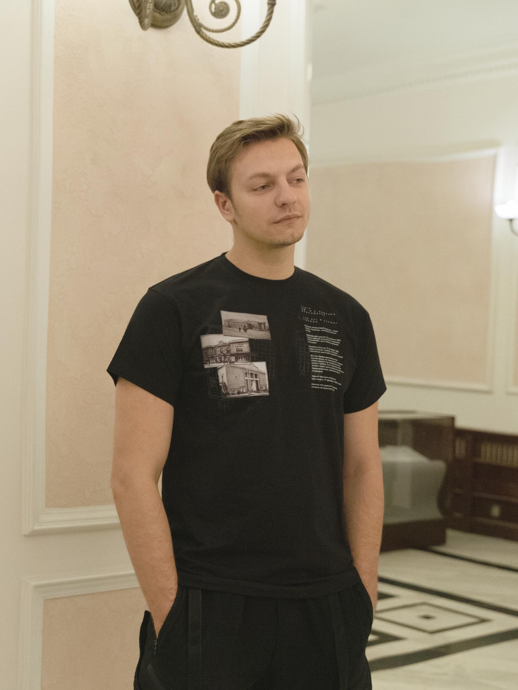 Колос Store: Футболка "Театр Пушкина"  Черная